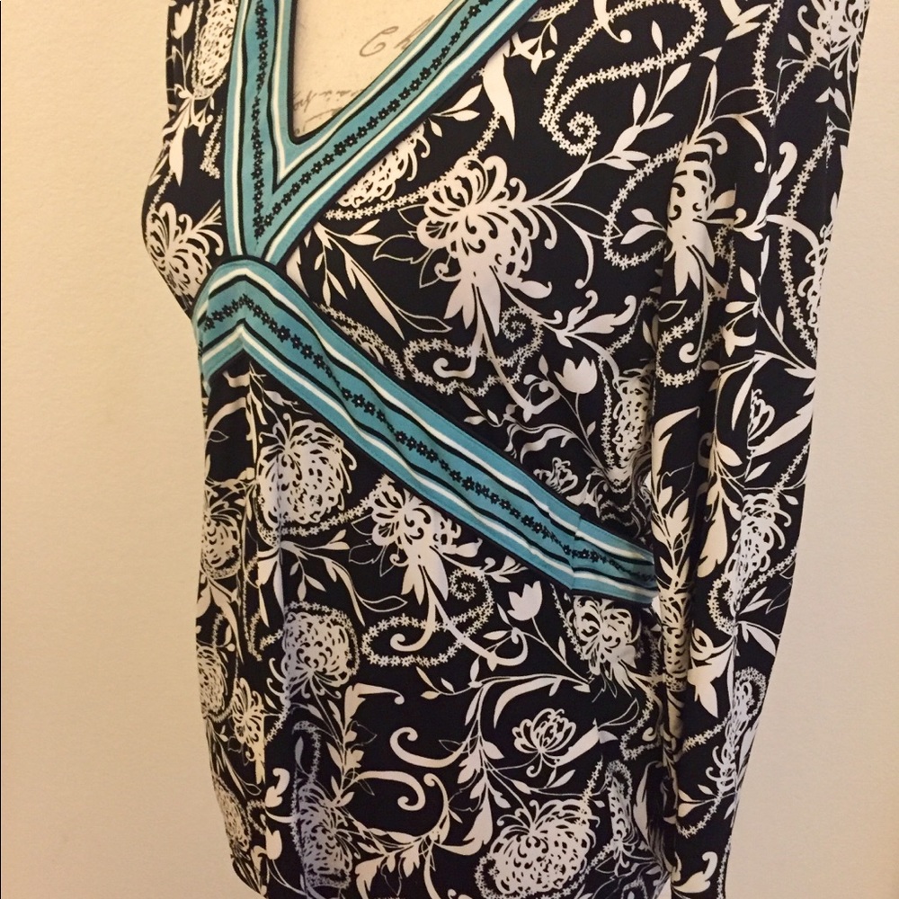 3/$25 🎈ANN TAYLOR LOFT blouse